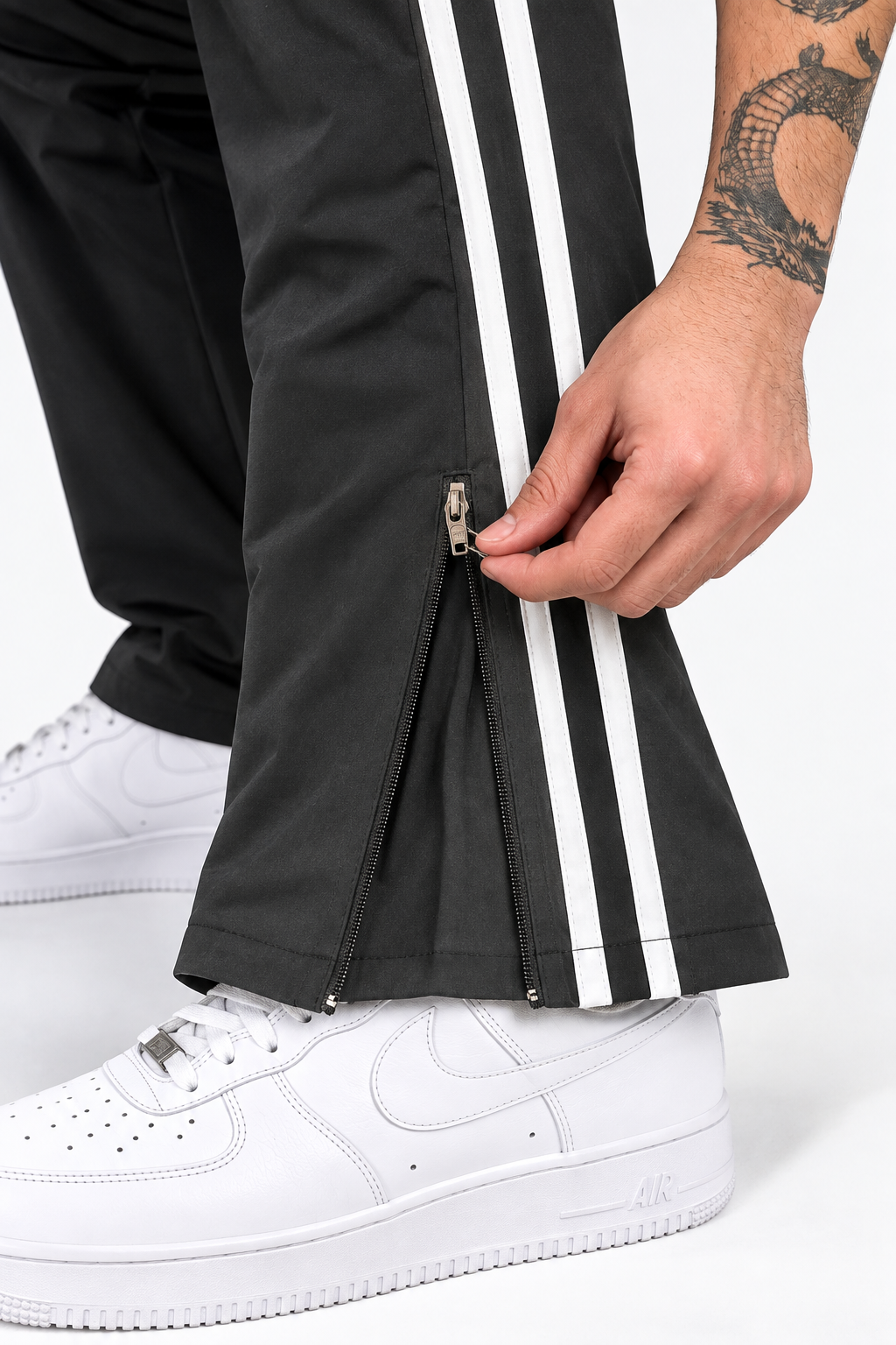 Endeavour Wear Men’s Urban Striped Pattern Track Pants Black